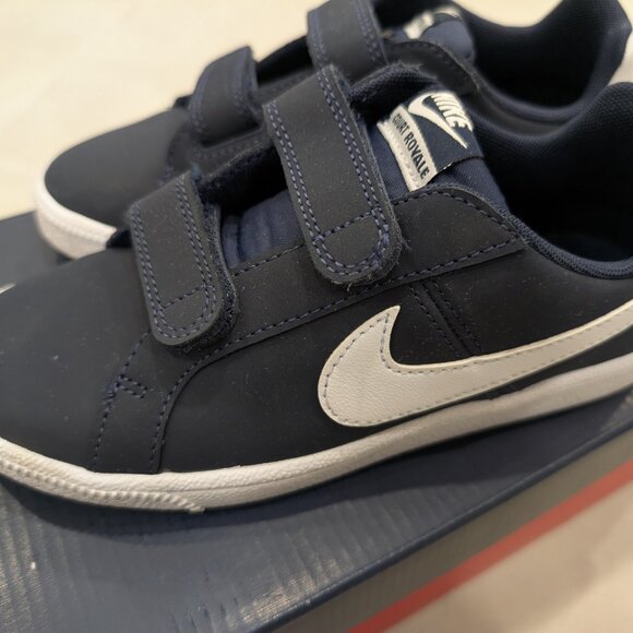 Nike Court Royale little Kids size 1.5 - Picture 5 of 10